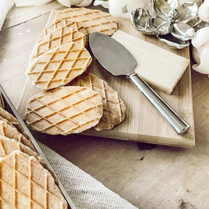 Arthur Court Magnolia Magnolia Bamboo Cheese Set