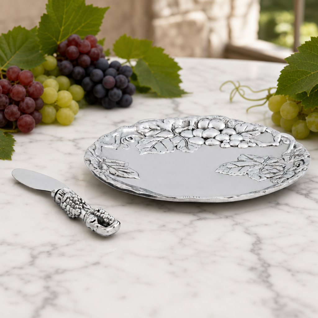 Grape Plate with Server 1