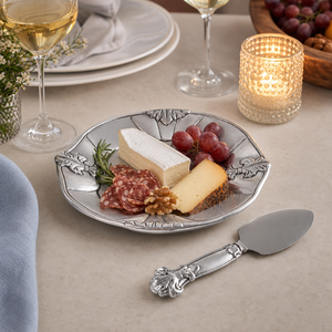 Fleur-De-Lis Plate with Server 7