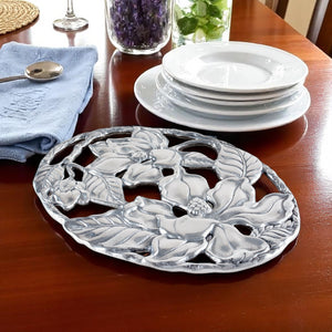 Magnolia Trivet