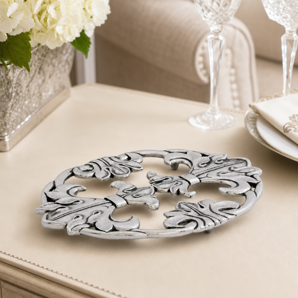 Fleur-De-Lis Trivet 1
