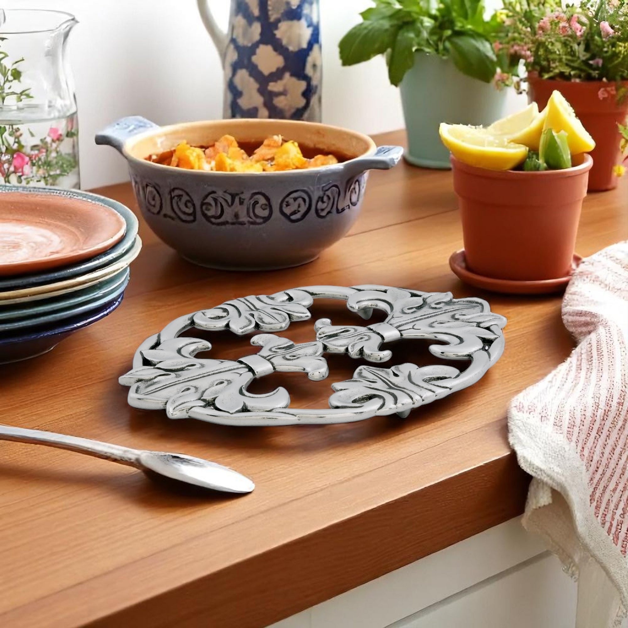 Fleur-De-Lis Trivet