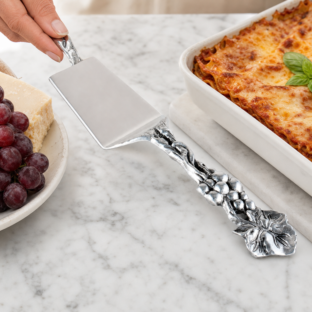 Grape Cake/Lasagna Server 4