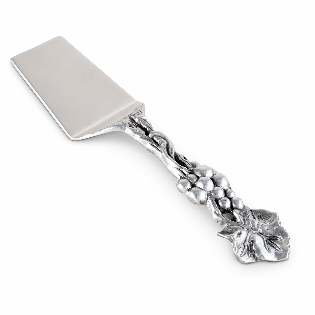 Grape Cake/Lasagna Server 1