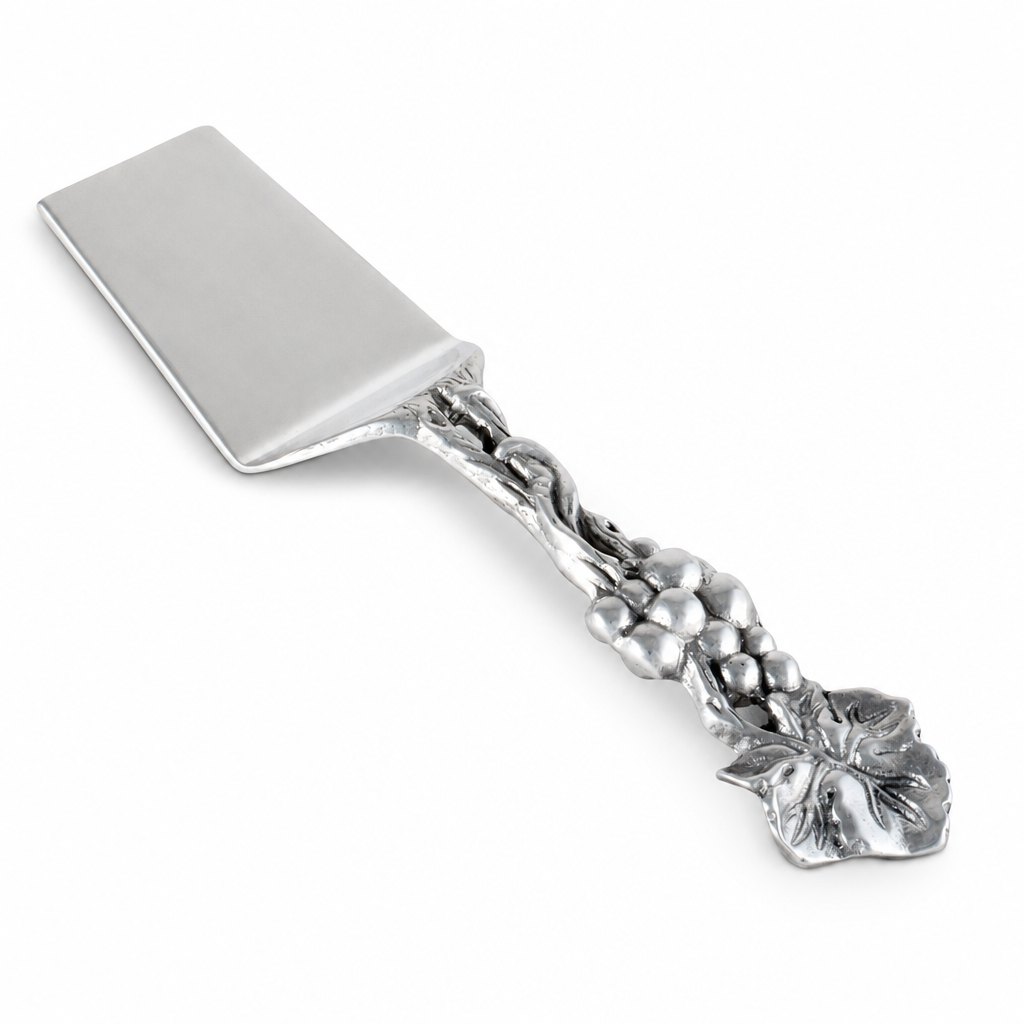Grape Cake/Lasagna Server 1