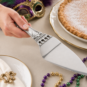 Mardi Gras Pie Server 3