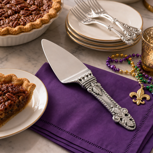 Mardi Gras Pie Server 7