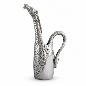 Giraffe Pitcher 1