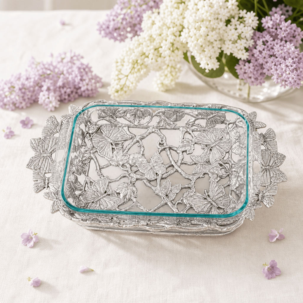 Arthur Court Butterfly Butterfly Pyrex Holder 3qt
