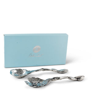 Magnolia Serving Set 12