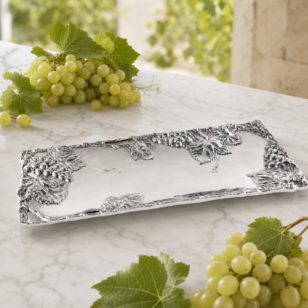 Grapevine Oblong Tray 3