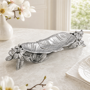Magnolia Centerpiece Tray 2
