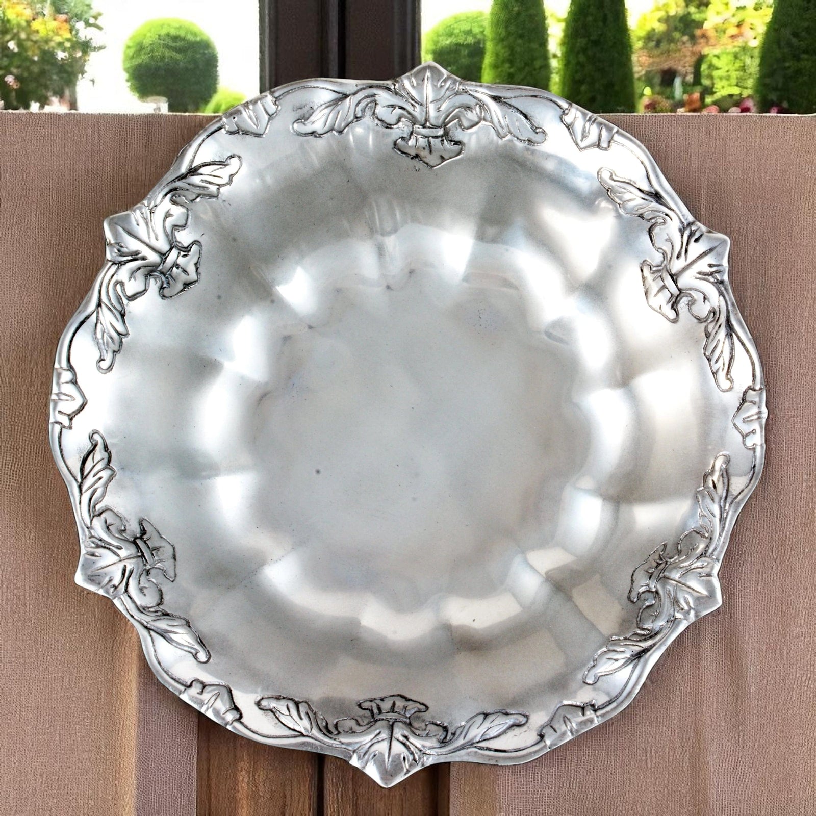 Fleur-De-Lis Salad Bowl 12 14