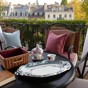 Fleur-De-Lis Oval Tray 11
