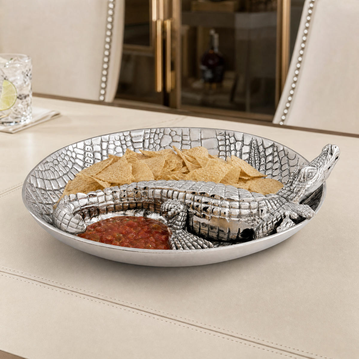 Alligator Chip and Dip 4