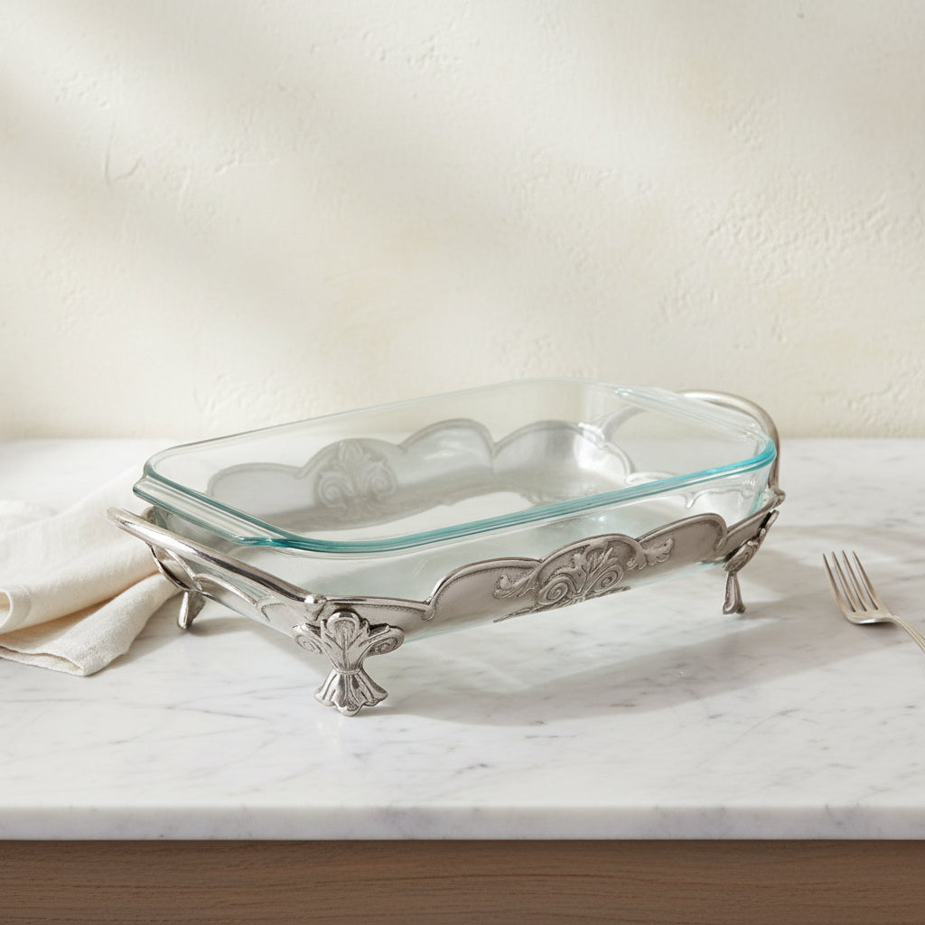 Fleur-De-Lis Pyrex Holder 3qt 11