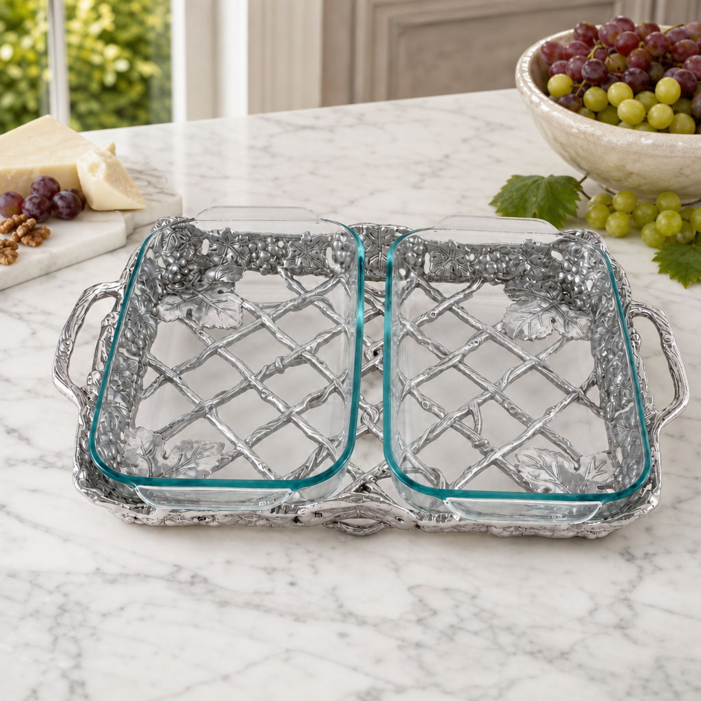Grape Pyrex Holder 2qt 7