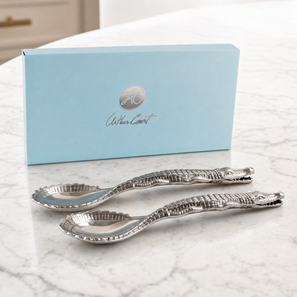 Alligator Figural Serving Set 9