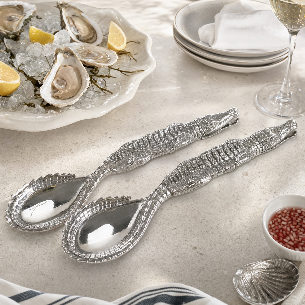 Alligator Figural Serving Set 7