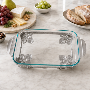 Elevated Grape Pyrex Holder 3qt 5