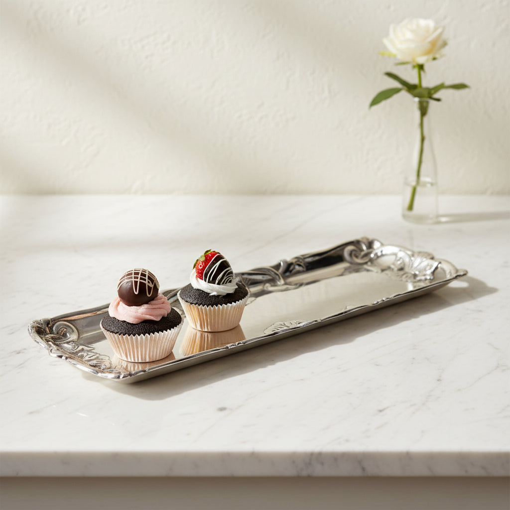Fleur-De-Lis Oblong Tray 11