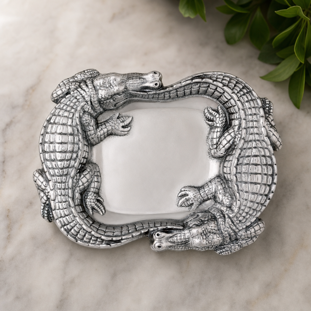 Alligator Catchall 6
