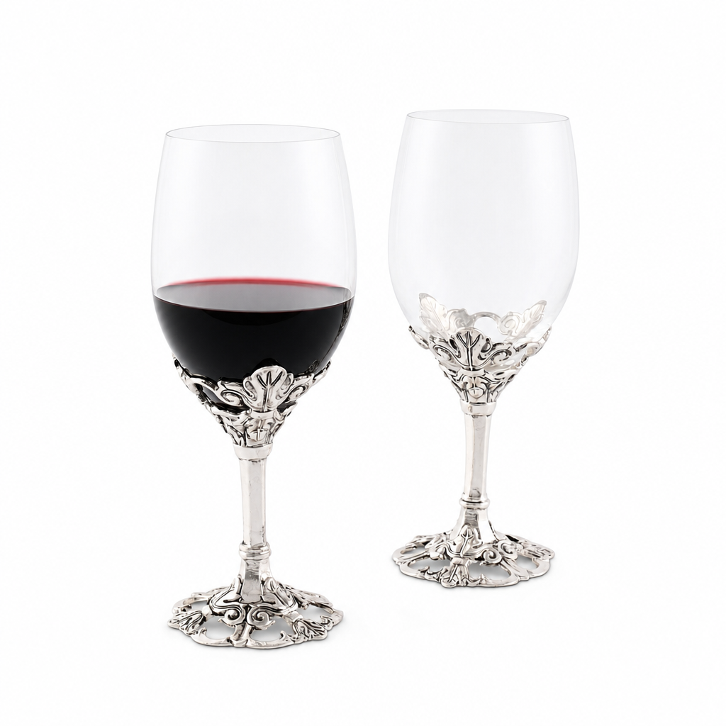 Fleur-De-Lis Wine Glasses 1