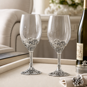 Fleur-De-Lis Wine Glasses 3