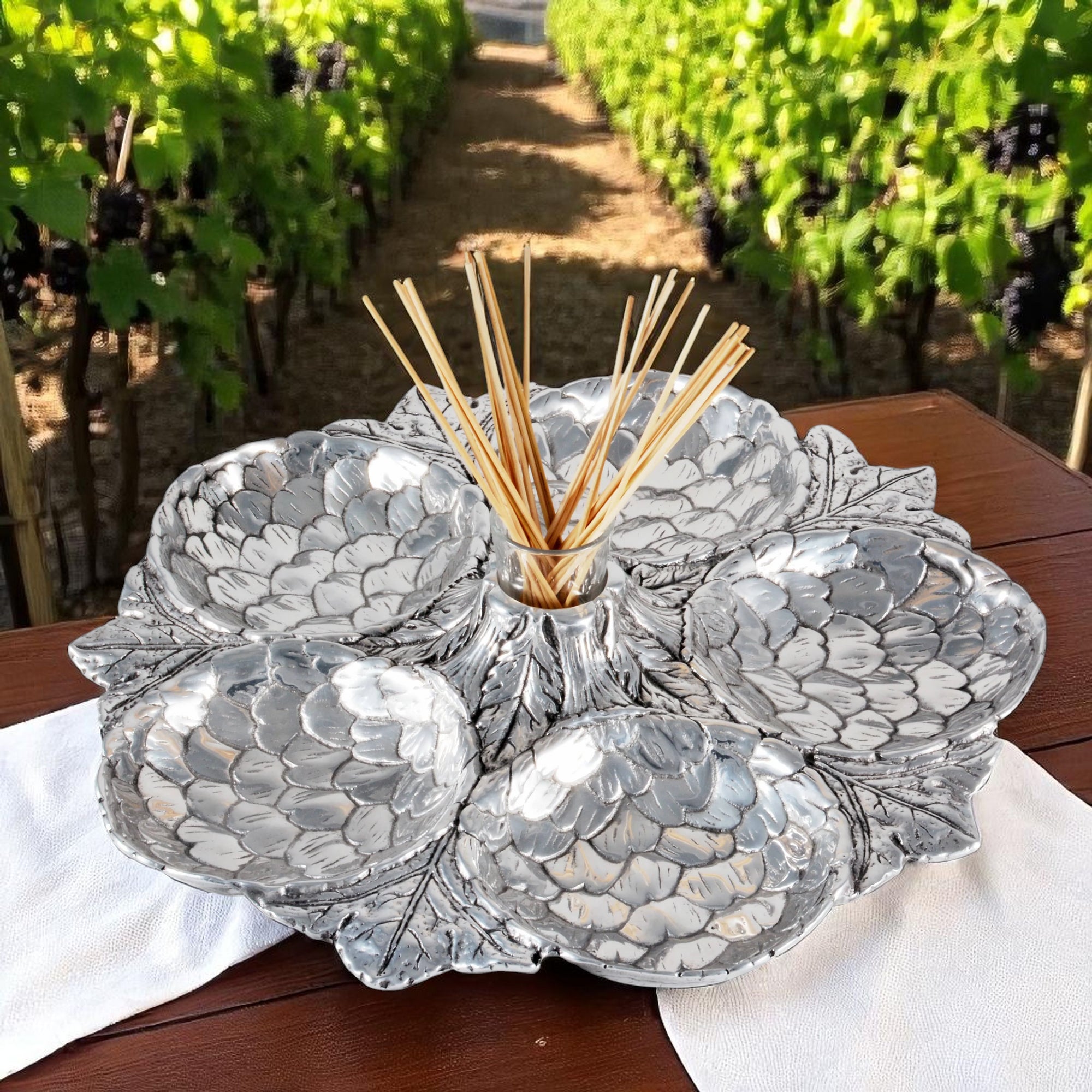 Artichoke 5 Section Snack Tray