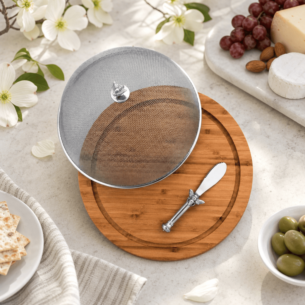 Bee 3 Piece Picnic Cheese Board / Spreader 14