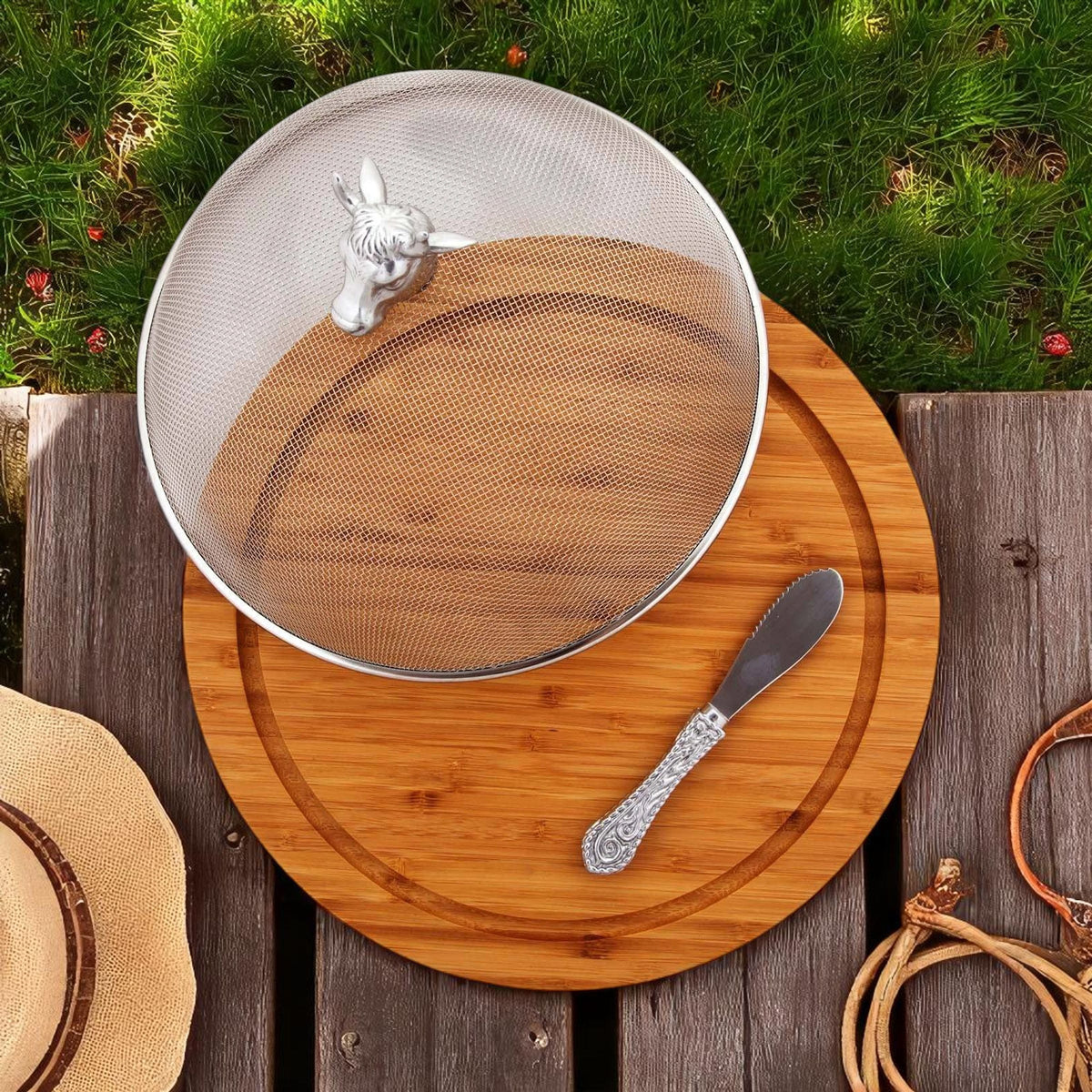 Cow Head 3 Piece Picnic Cheese Board / Spreader 11