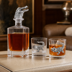 Alligator Decanter Set with Glasses 2