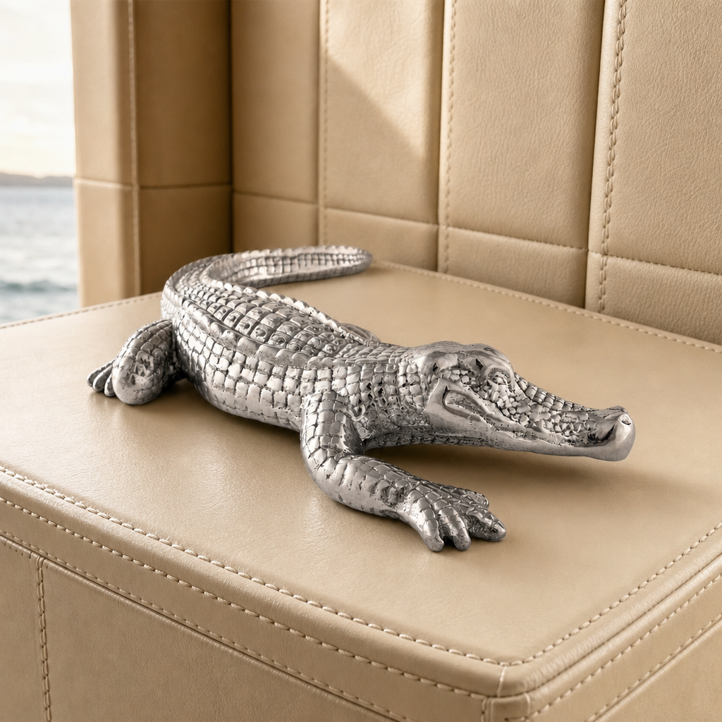 Alligator Large Figurine 1