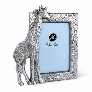 Giraffe Frame 1