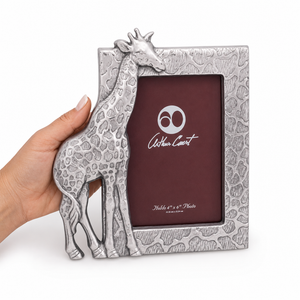 Giraffe Frame 8