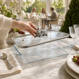Bunny Lid with Pyrex 3 quart Baking Dish