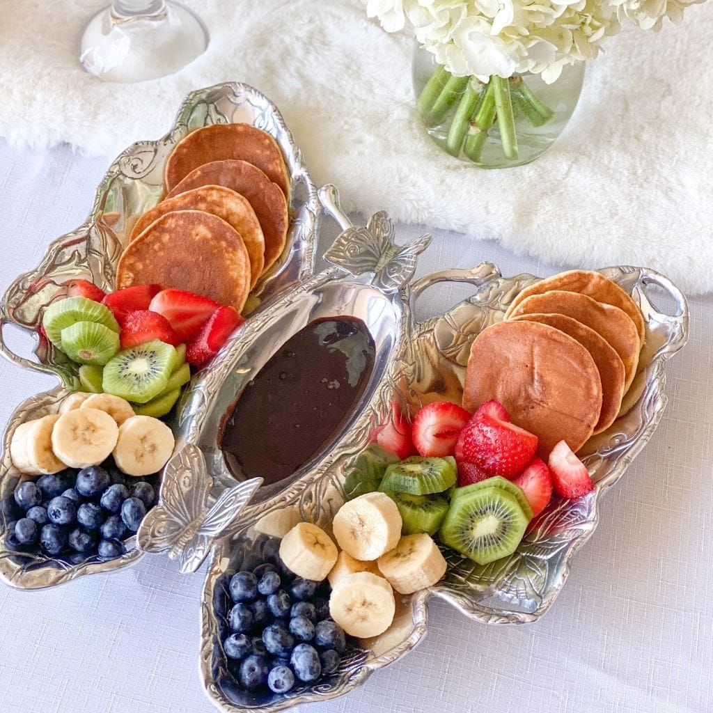 Newlywed Couple Gifts: Serveware & Home Decor for Wedding Presents
