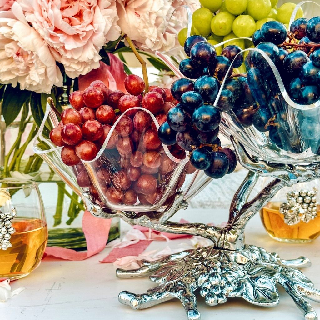 New Neighbor Gift Ideas & Entertaining Decor