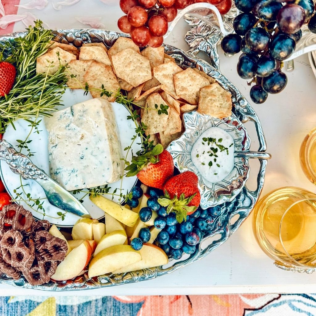 Grape Kitchen Decor & Entertaining Gifts