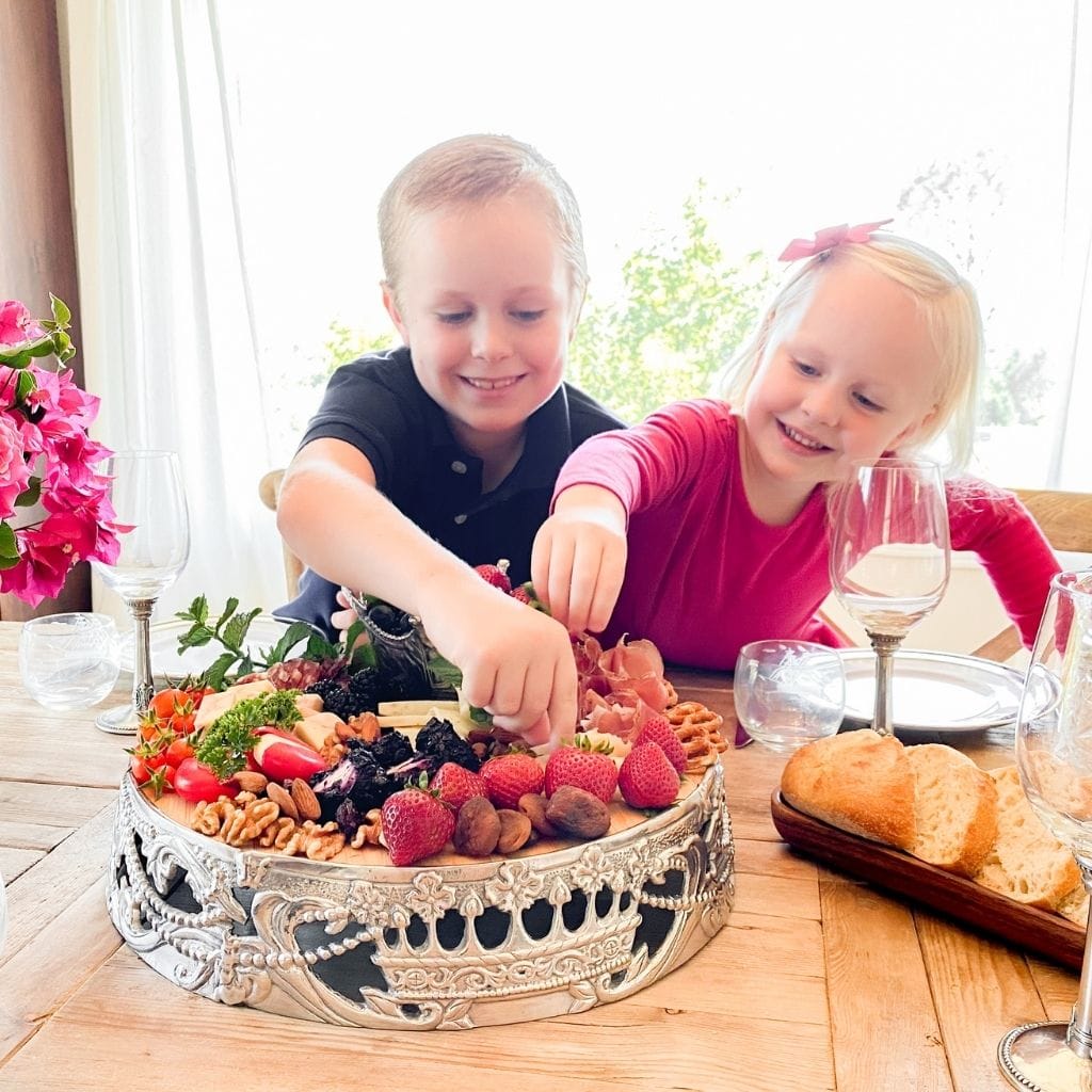 Mardi Gras Gifts, Decor & Entertaining Essentials