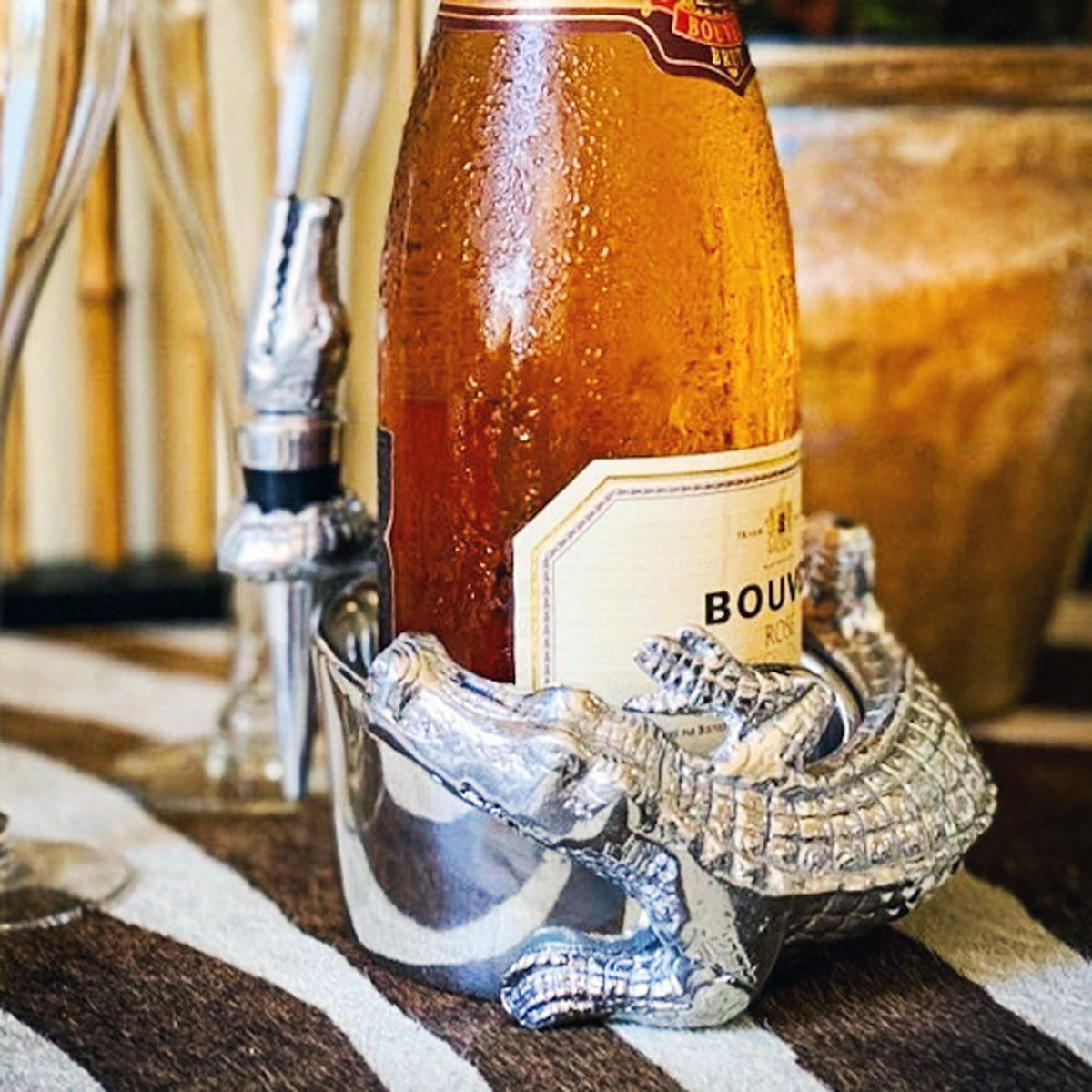 Arthur Court Alligator Alligator Wine Coaster and Stopper Set