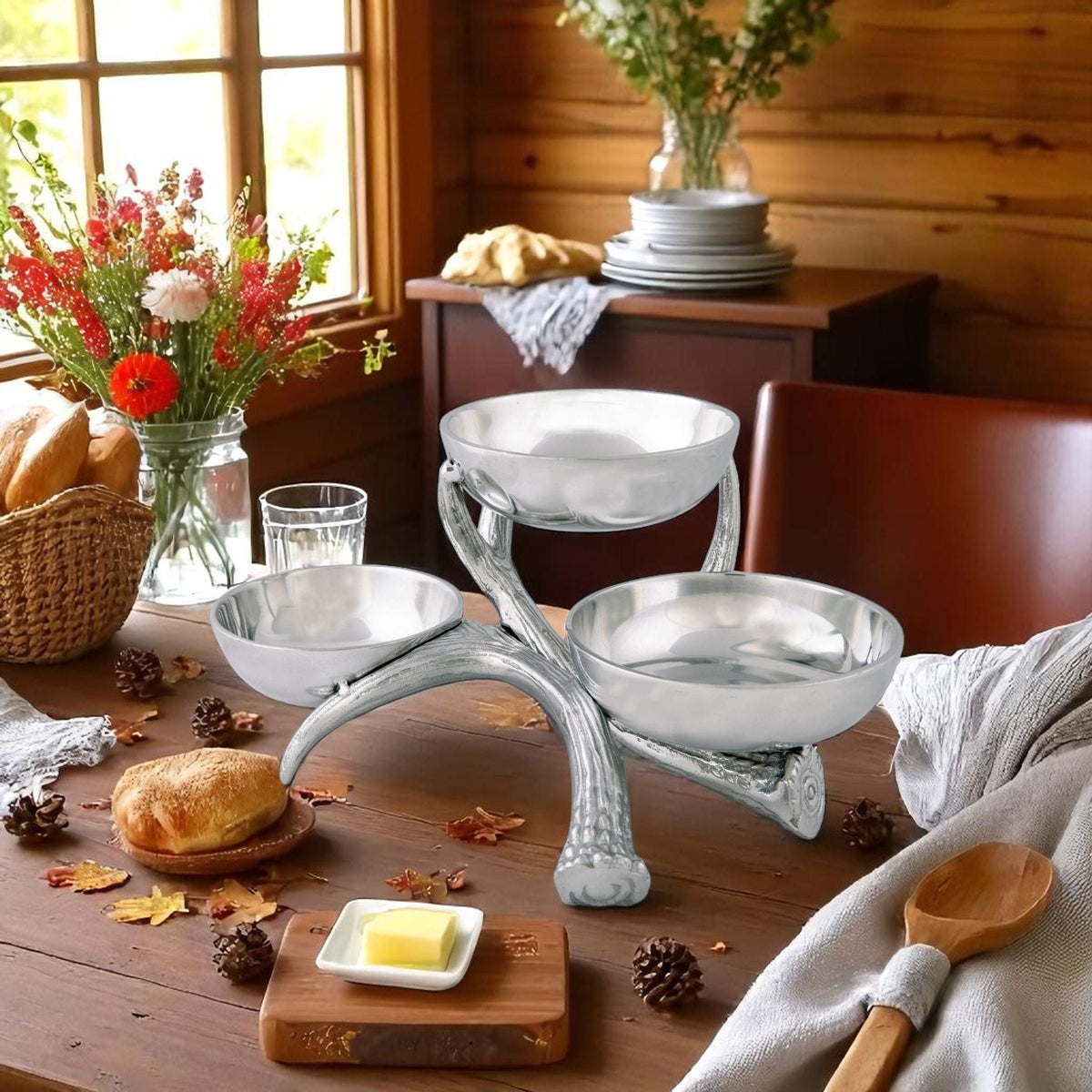 Arthur Court Antler Antler 3-Tiered Bowl