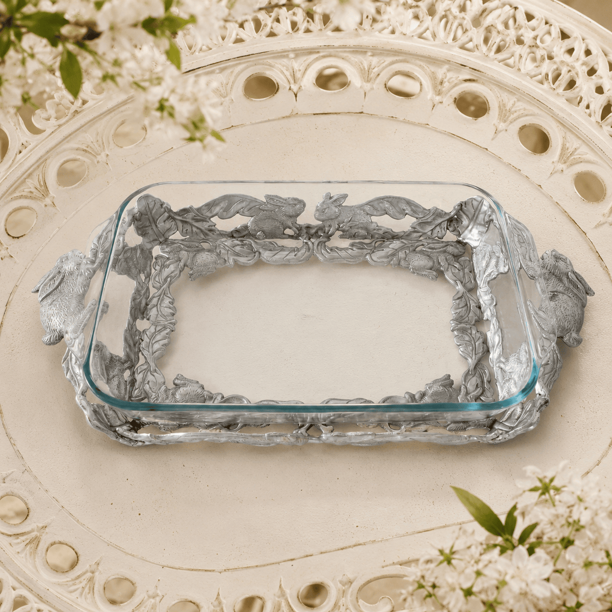 Arthur Court Bunny Bunny 3-Qt Casserole W/Pyrex