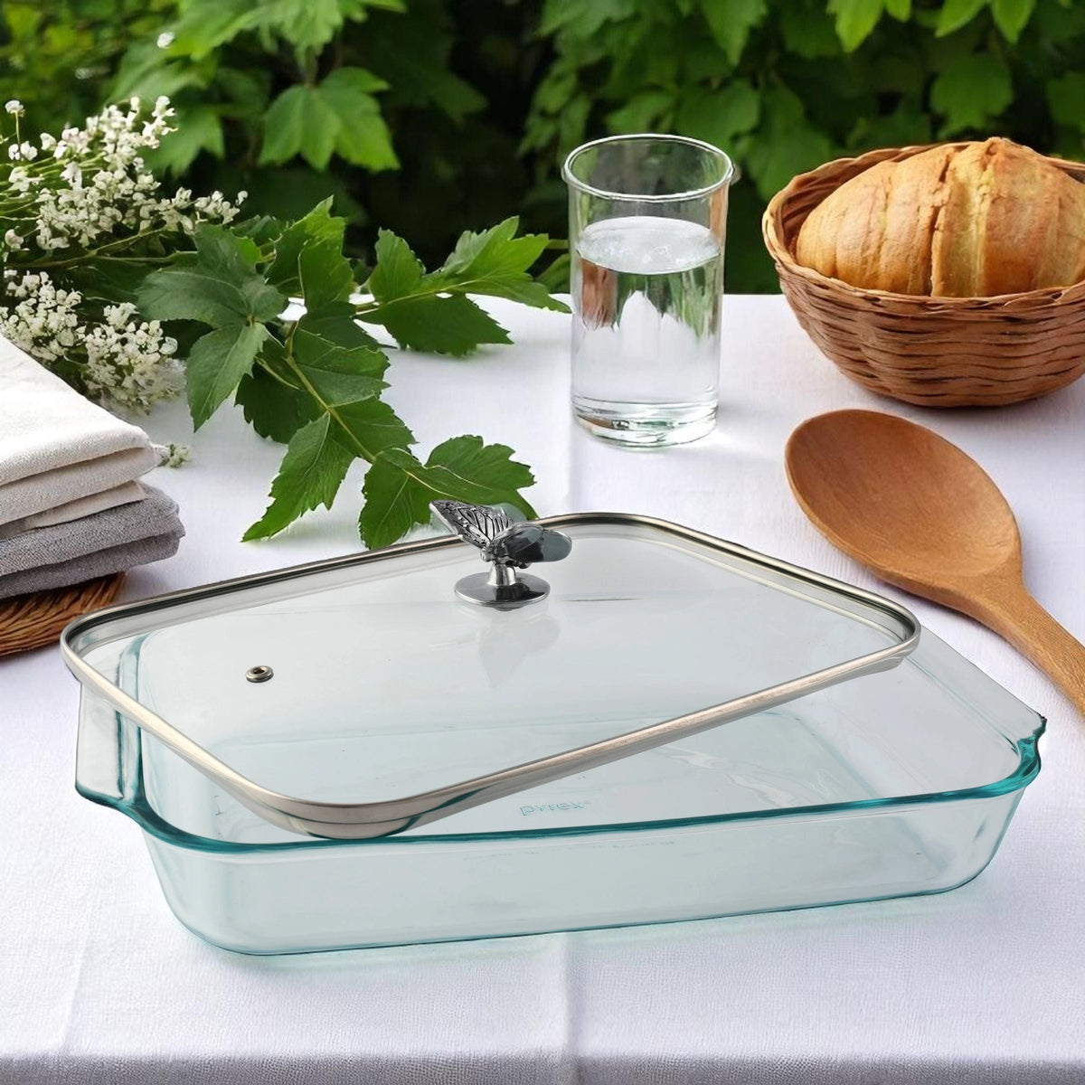 Arthur Court Butterfly Butterfly Lid with Pyrex 3 quart Baking Dish