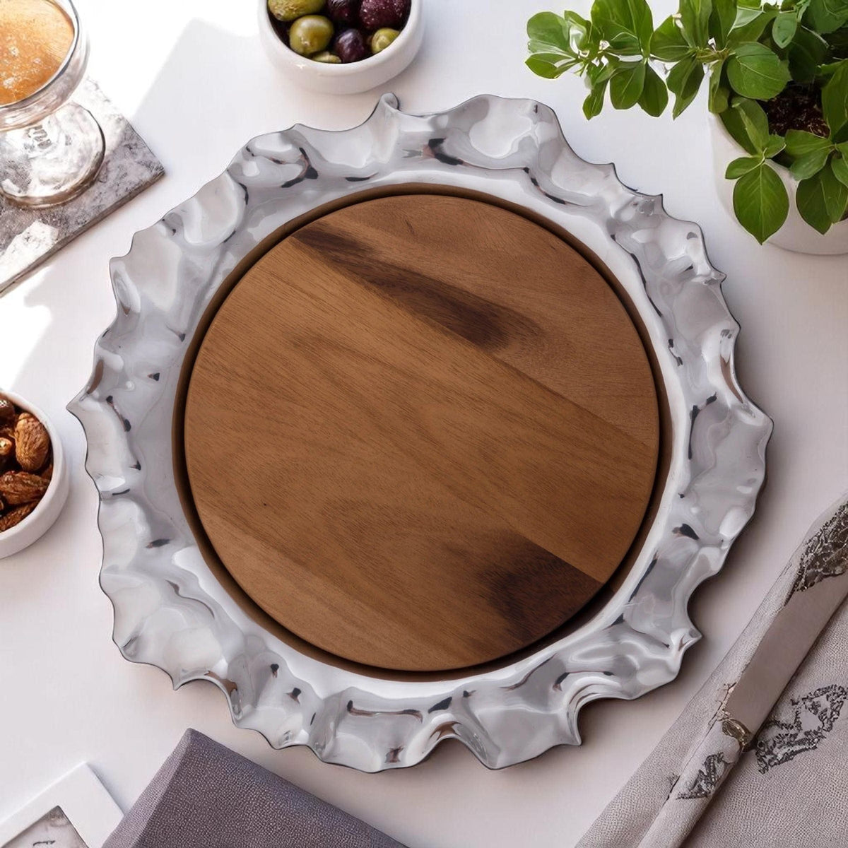 Arthur Court Carmel Carmel Cheese Stand 13 Board