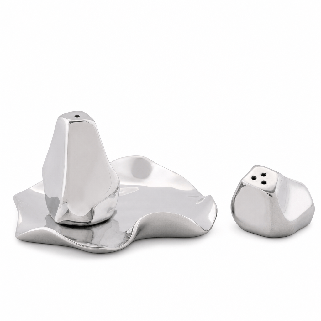 Arthur Court Carmel Carmel Salt and Pepper Set