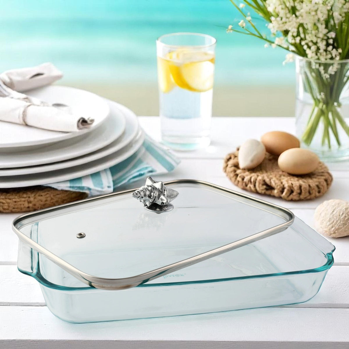 Arthur Court Coastal Shell Lid with Pyrex 3 quart Baking Dish