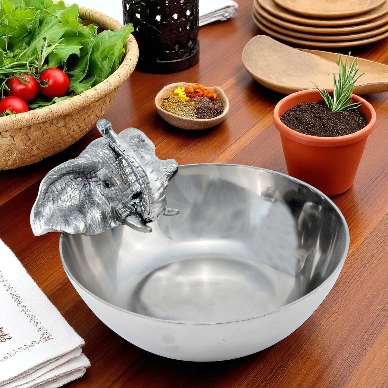 Arthur Court Elephant Elephant 10.5 Bowl