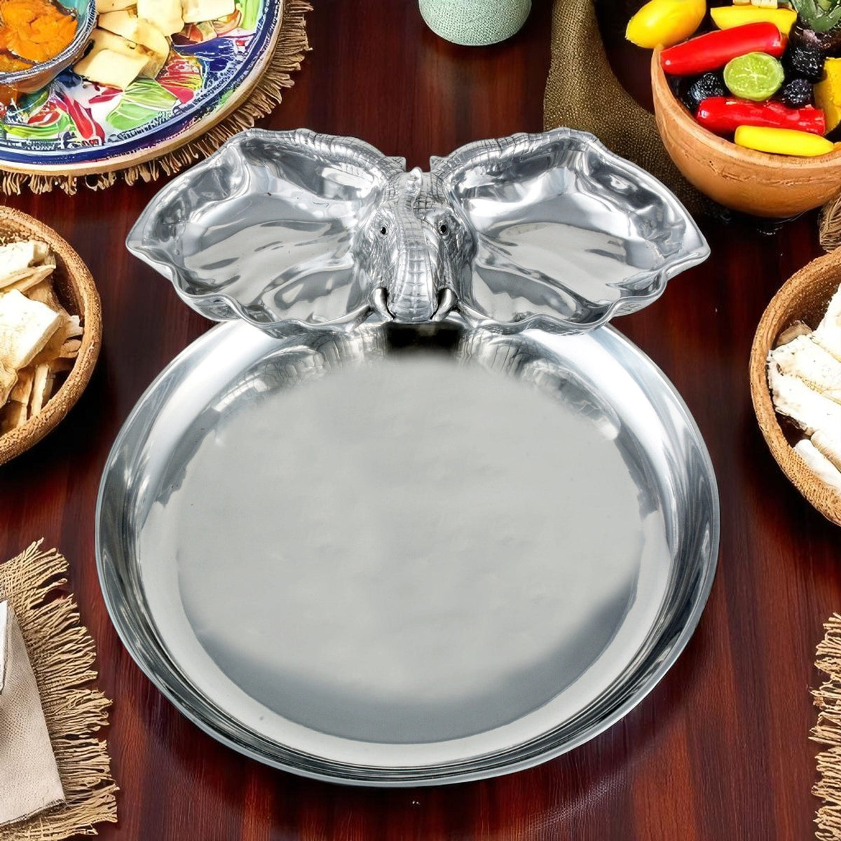 Arthur Court Elephant Elephant 14 Round Chip & Dip