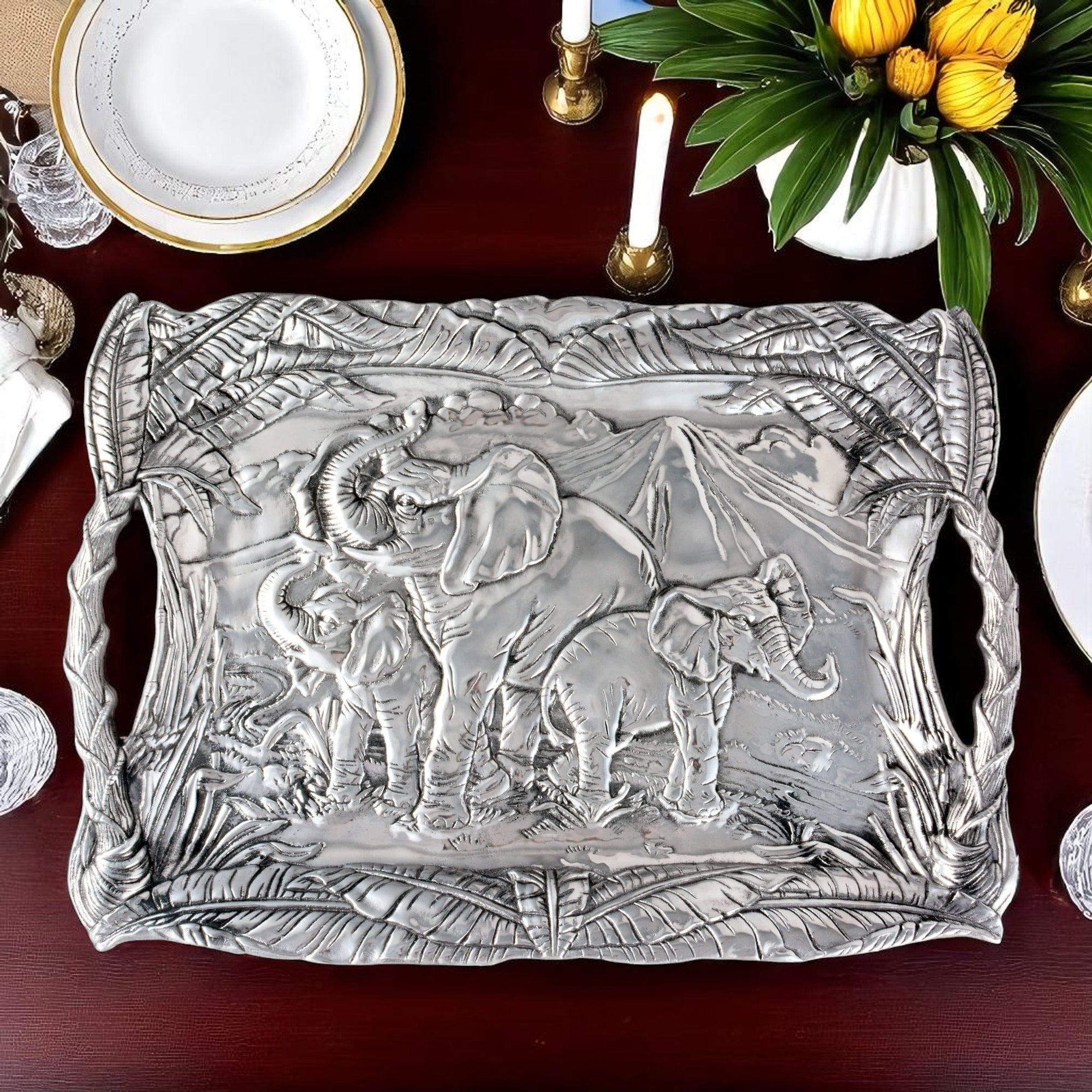 Arthur Court Elephant Elephant Clutch Tray